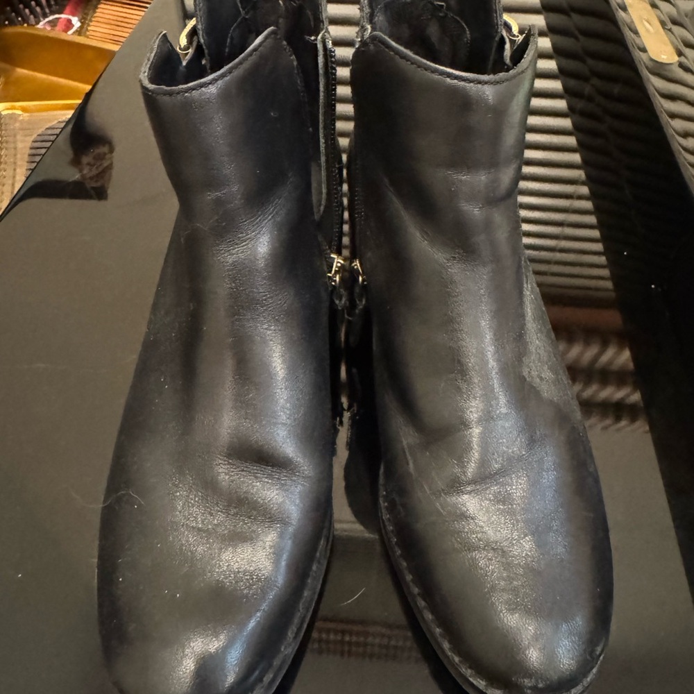 Cole Haan Black Leather Women’s Boots 6B